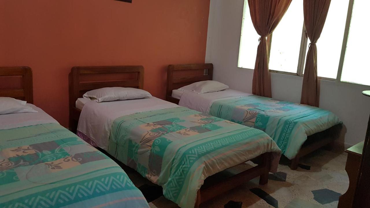 Balneario Chorillano Hotel Villavicencio Exterior photo