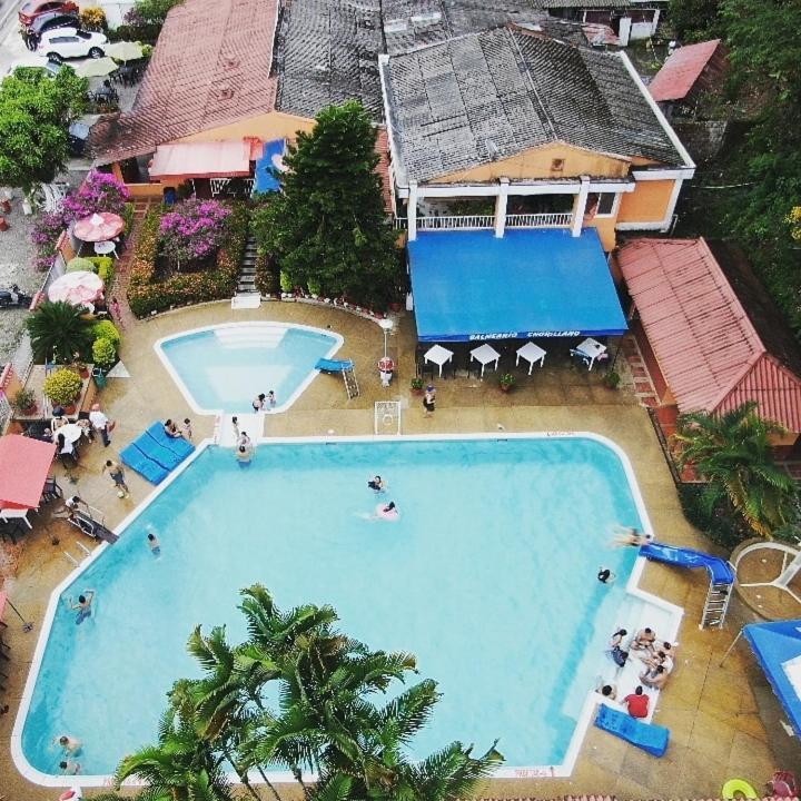 Balneario Chorillano Hotel Villavicencio Exterior photo